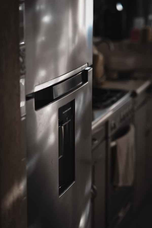 Bosch Refrigerator B11CB81SSS
