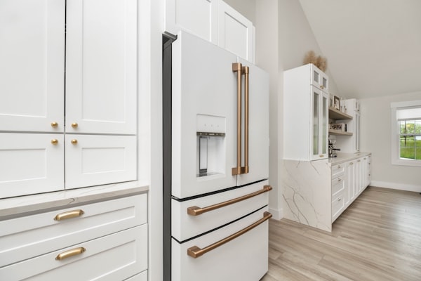 Bosch Refrigerator B33CT80SNS